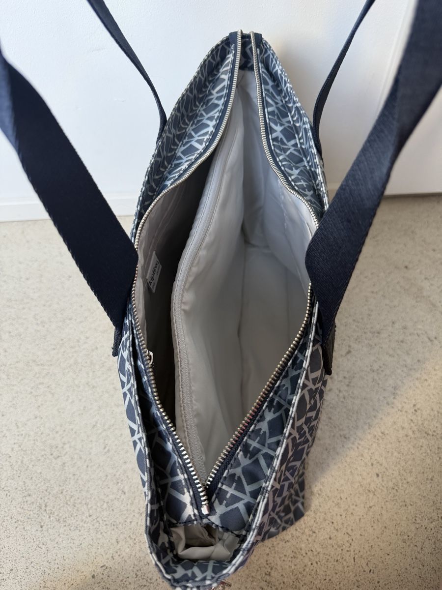 Kipling Borse da donna: Kipling Colissa up Tragetasche mit Laptopfach – Nuovo (secondo la descrizione) da Zürich venduto da Cia91 4