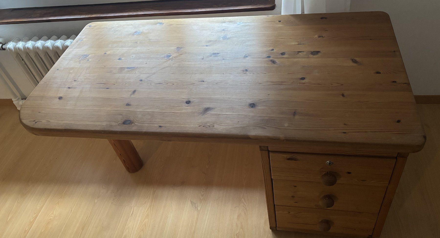 Linth Scrivanie: Schreibtisch – Usato da Flumserberg Portels venduto da Duderino3