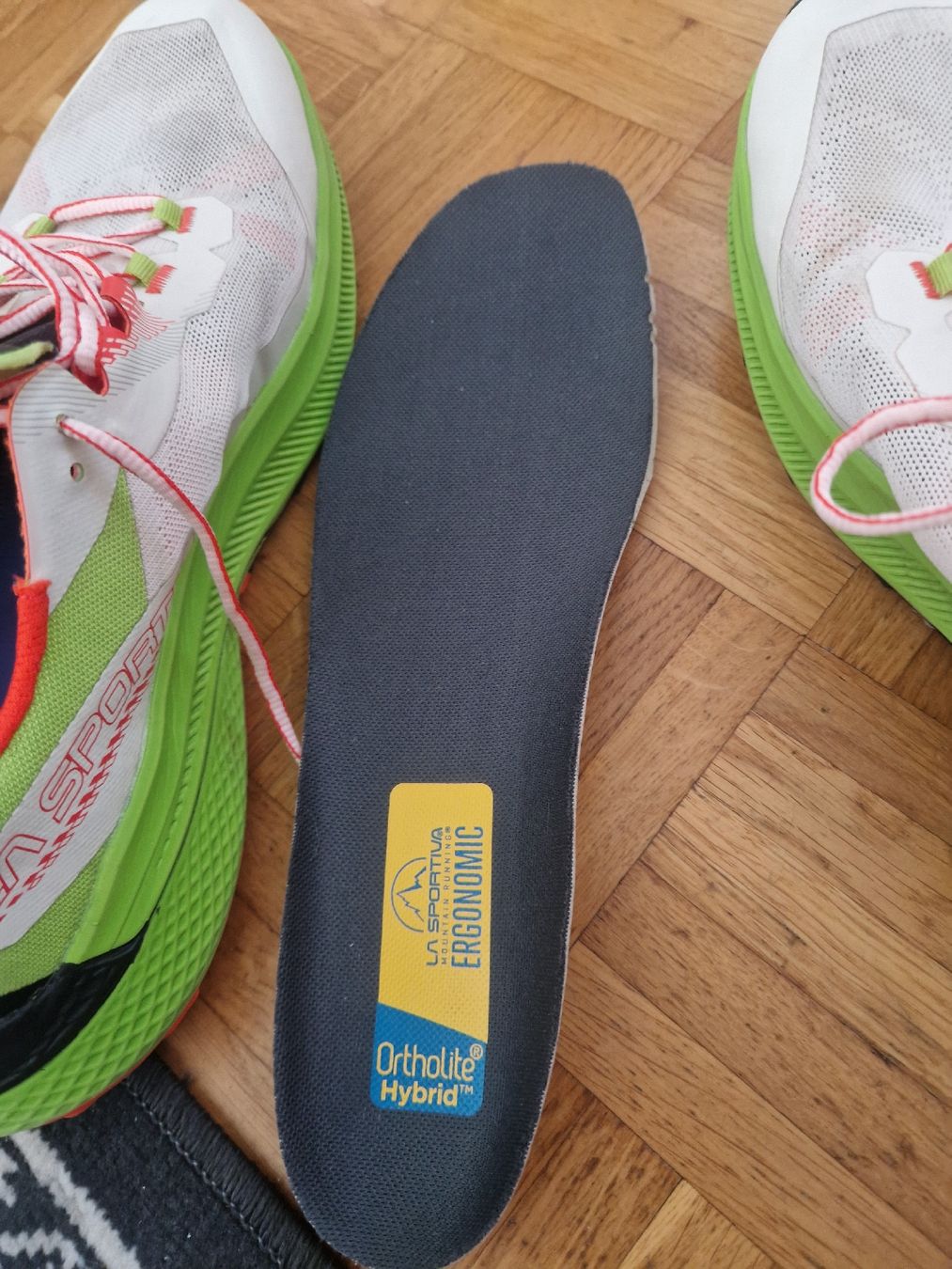 La Sportiva Herrenschuhe: Baskettes LA SPORTIVA 44 .5 – Neu (gemäss Beschreibung) aus Chavannes pres renens von Scbel 2