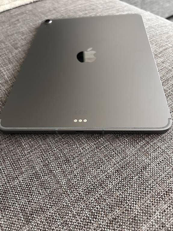 Tablet PC: ipad 11 – Usato da Bellinzona venduto da emi_zn9t 3