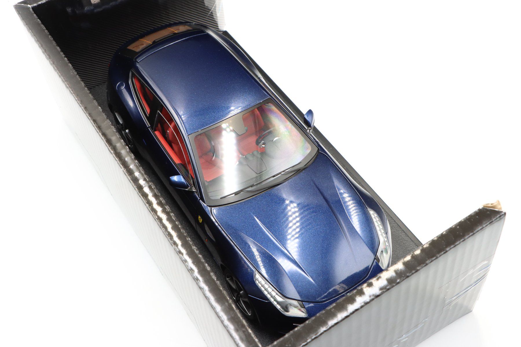 Ferrari Modellautos: Ferrari FF 2011 1:18 Hot Wheels Elite – Gebraucht aus Bühl b.Aarberg von modelldiecast 5