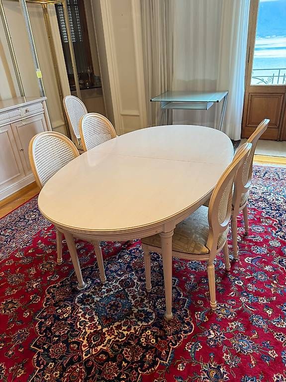Credenze: SET buffet/vaisselier + table à manger + 8 chaises  – Usato da Montreux venduto da dor_qg5g 2