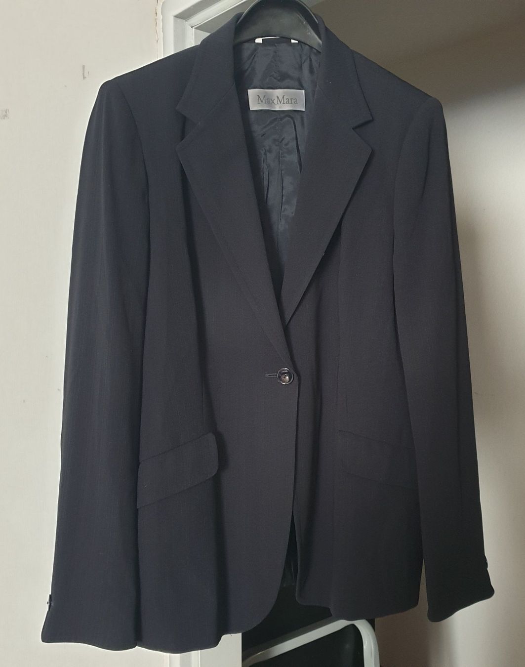 Max Mara Completi & Tailleur: MAX MARA Hosenanzug Gr. 46 – Nuovo (secondo la descrizione) da Frenkendorf venduto da Chrigeli01