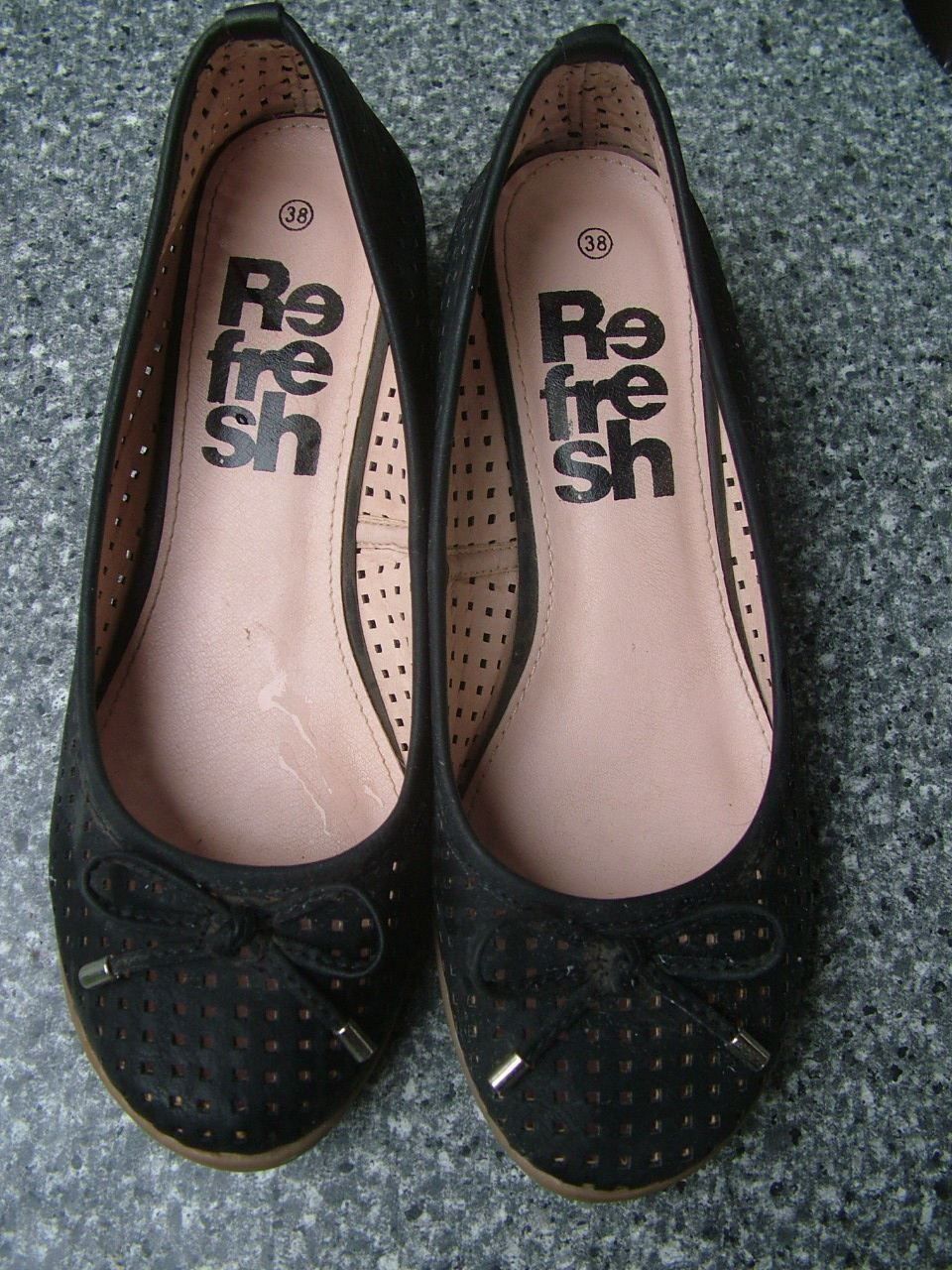 Scarpe da donna: Keil-Pumps von Refresh, schwarz Gr. 38 %% – Usato da Nunningen venduto da Fashion-Ave51 1
