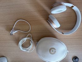 Beats Solo2 Kopfhörer Wireless weiss/roségold gutem Zustand