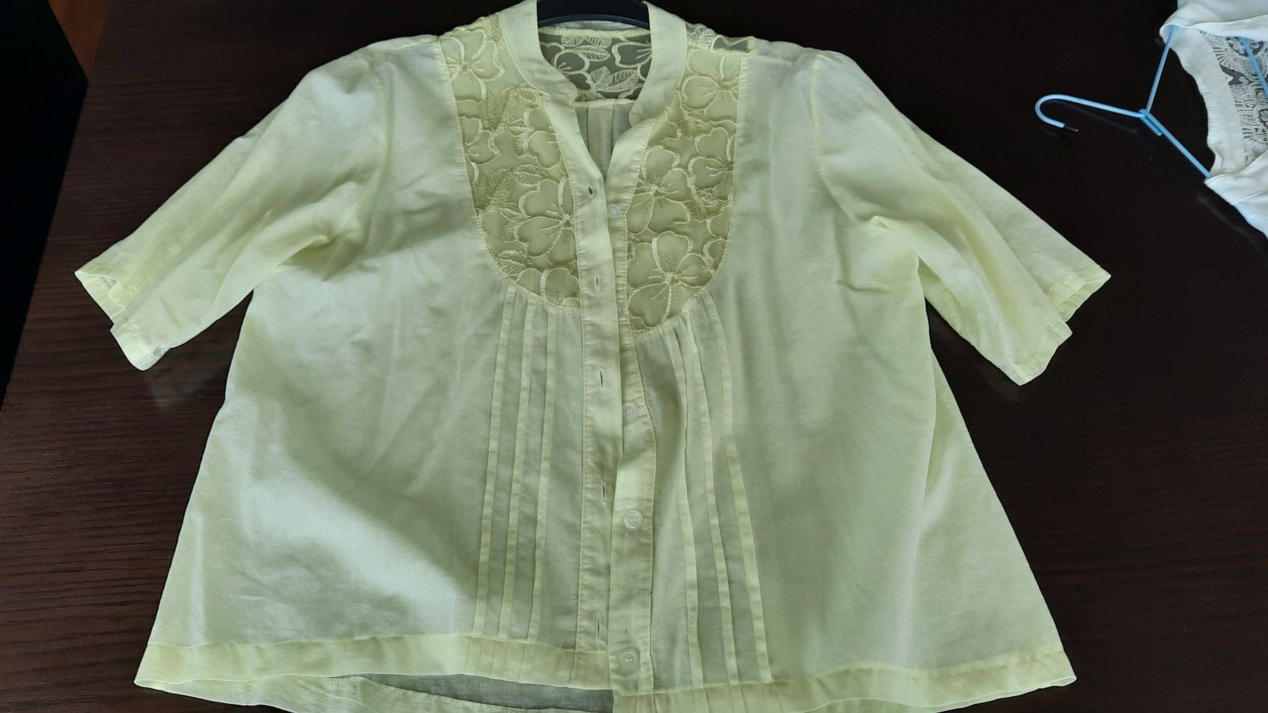 Blusen: Bluse gelb Baumwolle mit Netz, M – Gebraucht aus Zollikon von Kleidermotte 2