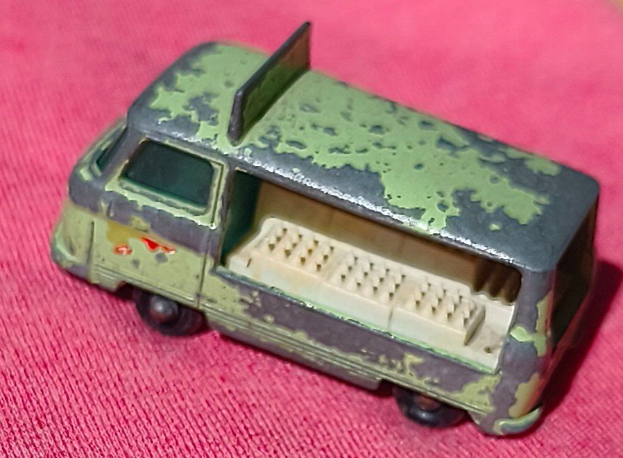 Lesney Modellini d'auto: Modellauto Matchbox Lesney Commer Bottle Float (Nr. 21) 1961 – Usato da Zürich venduto da Tanteemma369 9