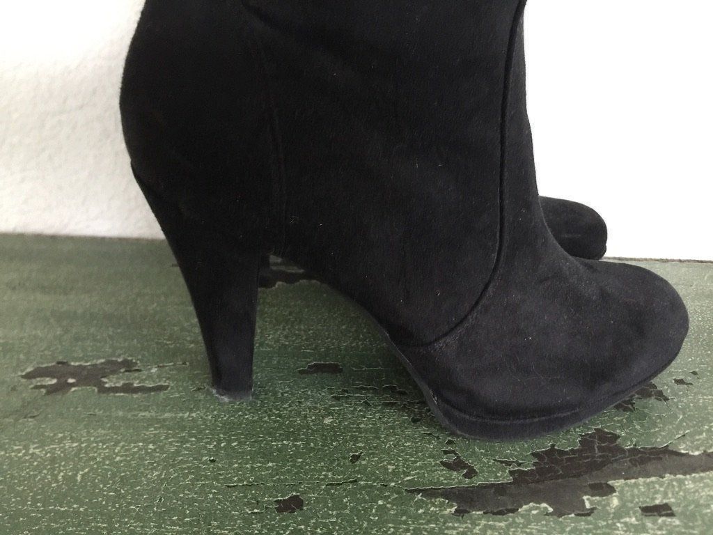 Scarpe da donna: Stiefel Wildleder schwarz Gr. 38 – Usato da Kirchdorf AG venduto da coco123 2