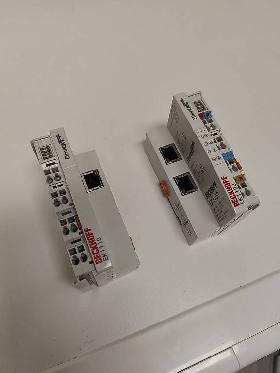 Beckhoff Componenti elettronici: Beckhoff EK1100+EK1110  Coupleur/extension EtherCAT – Usato da Pâquier-Montbarry venduto da joris.blanc