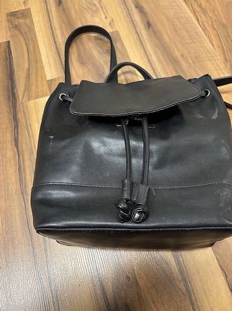 Rucksack klein Kunstleder schwarz
