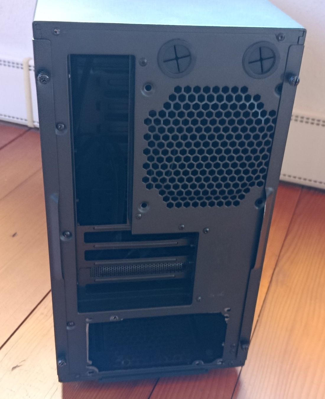 Custodie: axxiv Micro ATX Gehäuse – Usato da Muhen venduto da phoenix1 1
