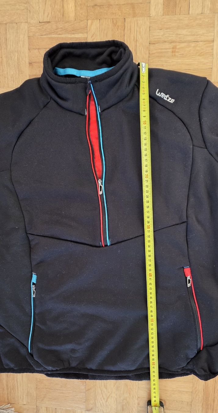 Pulls & Sweat-shirts: Pull /gilet/veste – D'occasion à Yverdon-les-Bains par van_dq65 2