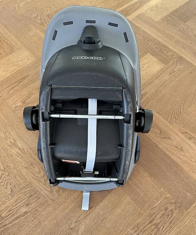 Maxi-Cosi Sièges auto: Maxi Cosi Pebble – D'occasion à Zürich par nicolas_marxer 4