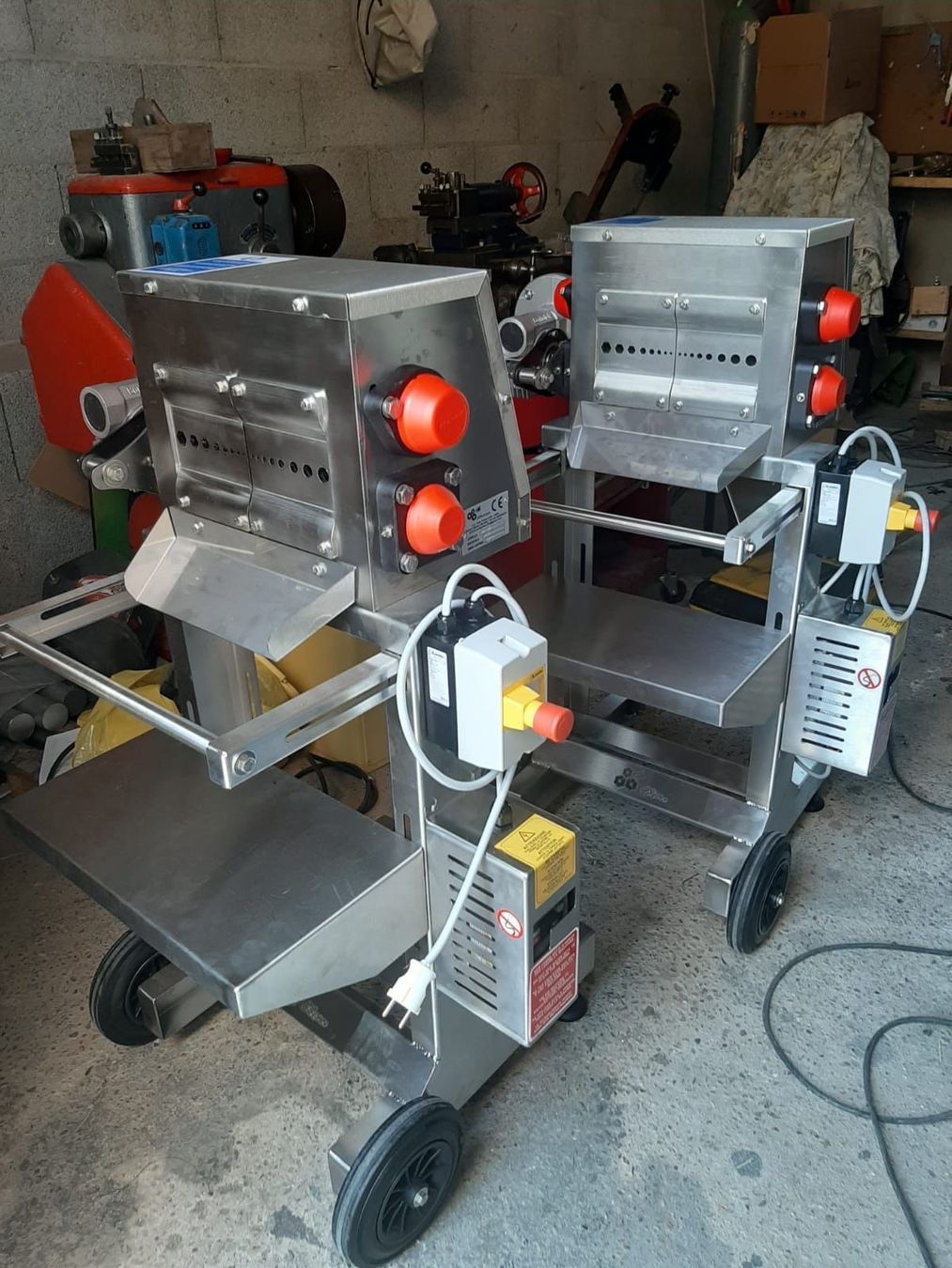 Tutte le macchine: BK-90 Flower Separator - Professional Machine 🌿 – Usato da Capolago venduto da Bomberz
