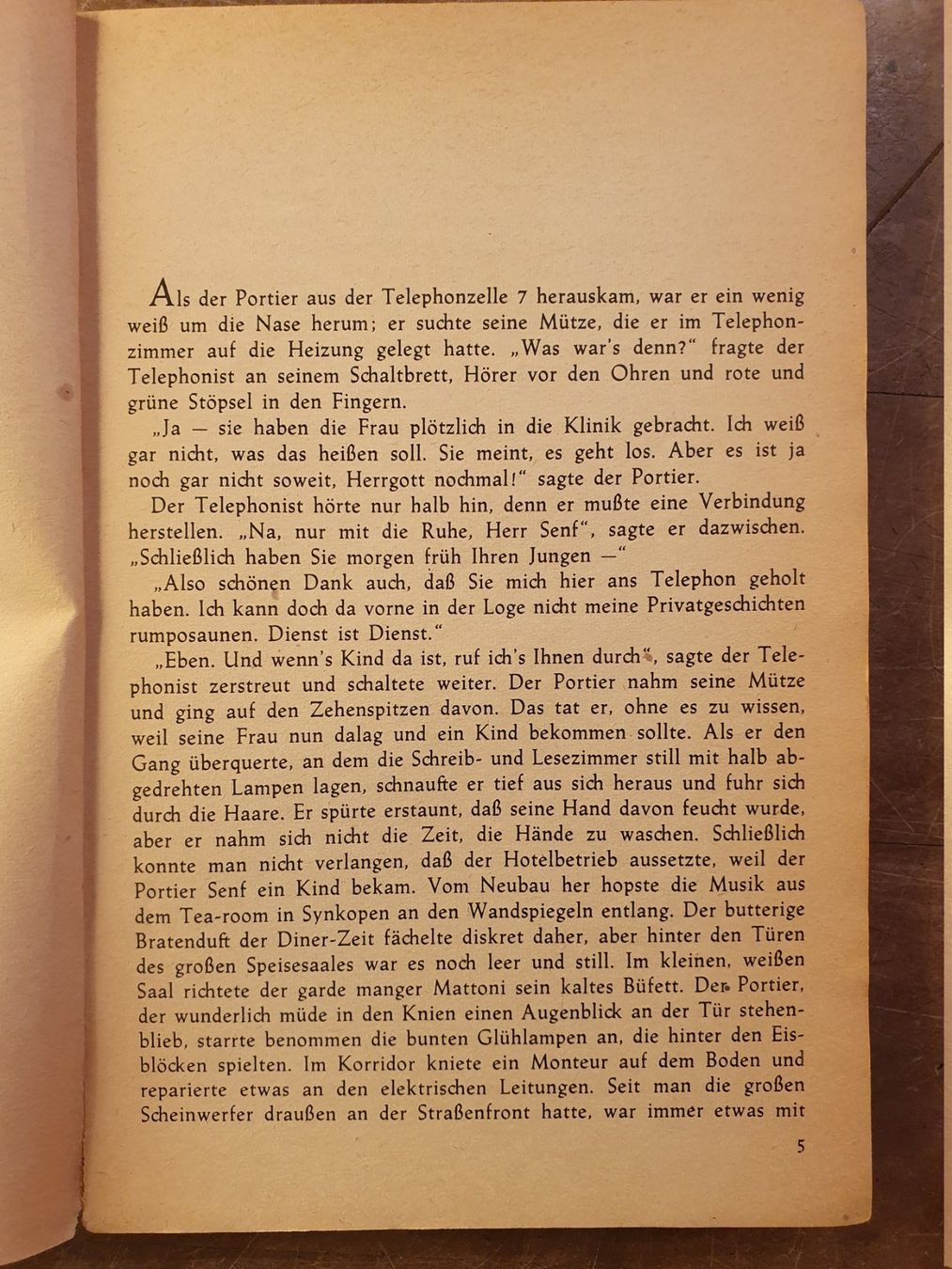 Bücher: Menschen in Hotel - Vicki Baum – Gebraucht aus Zürich von loosebone 3