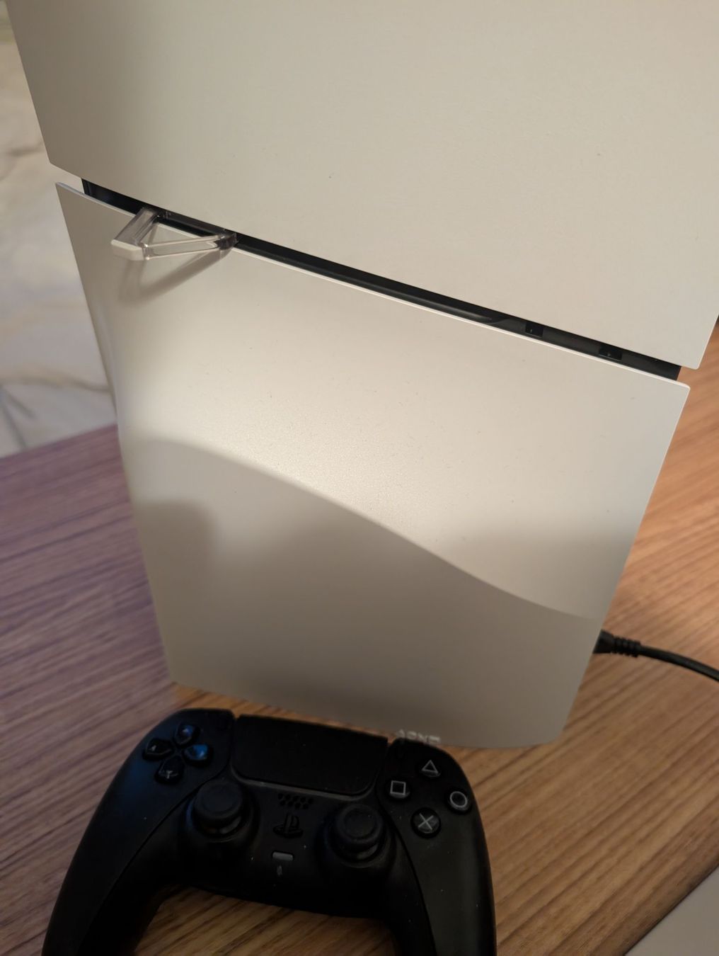Sony Konsolen: Sony PlayStation 5 Slim – Gebraucht aus Boudry von den_px6x