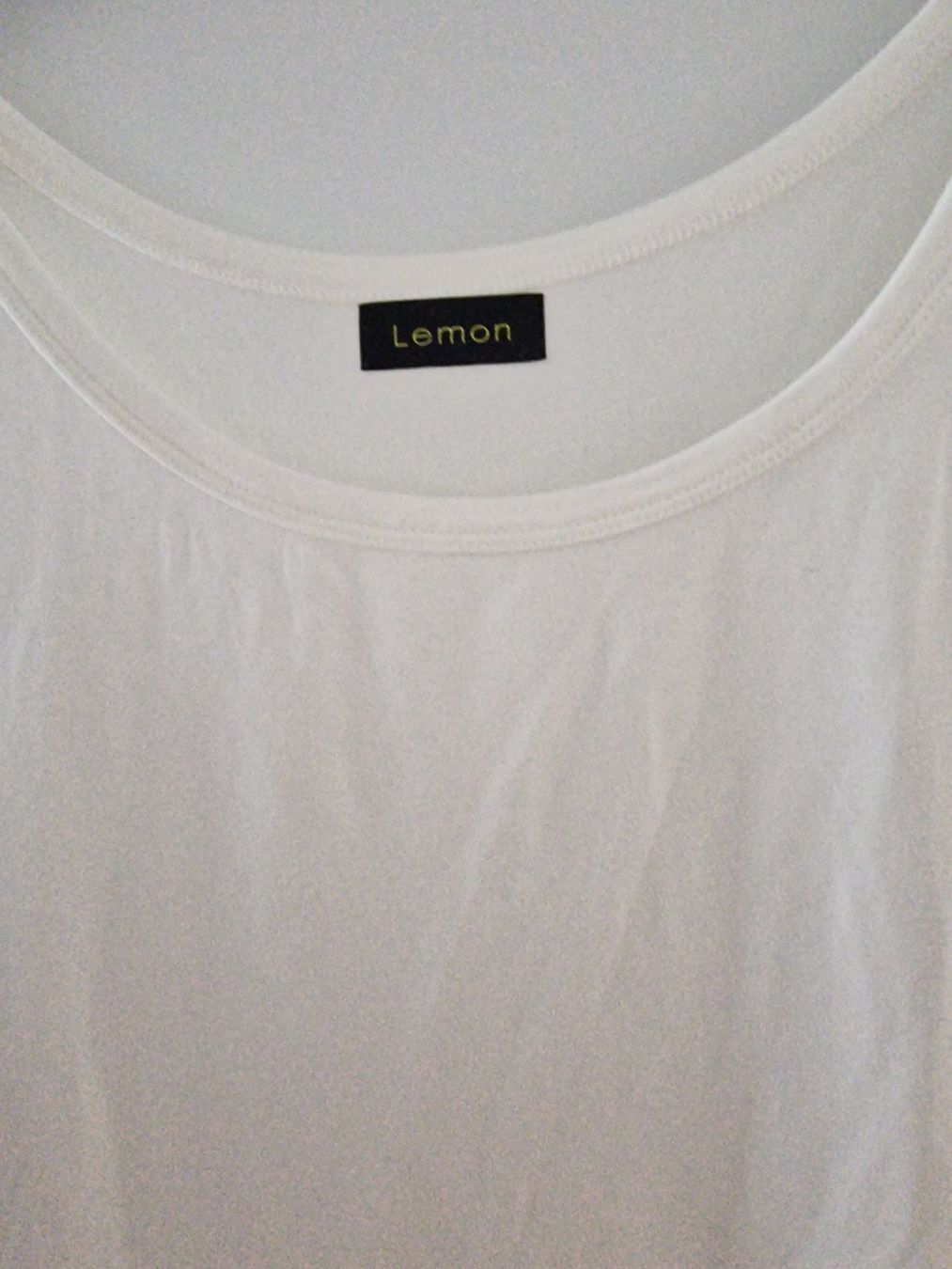 Top: Weisses Lemon Basic Top, Gr. L Neu mit Etikett! – Nuovo (secondo la descrizione) da Ottenbach venduto da Claurin 1