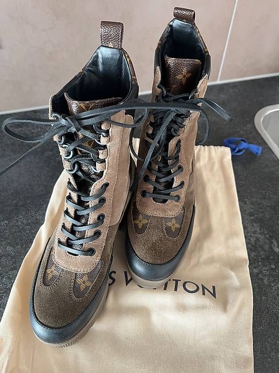 Louis Vuitton Scarpe da donna: Chaussure Louis Vuitton T37 – Usato da Monthey venduto da Nes_g9fn 2