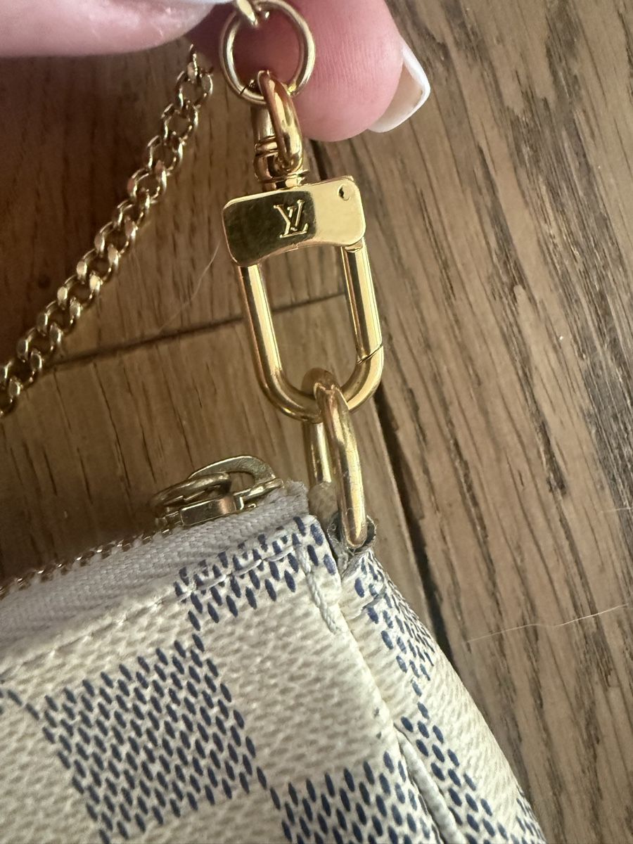Louis Vuitton Taschen für Damen: Orig. Louis Vuitton Mini Pochette azur  – Gebraucht aus Wallisellen von Aboutfashion 2