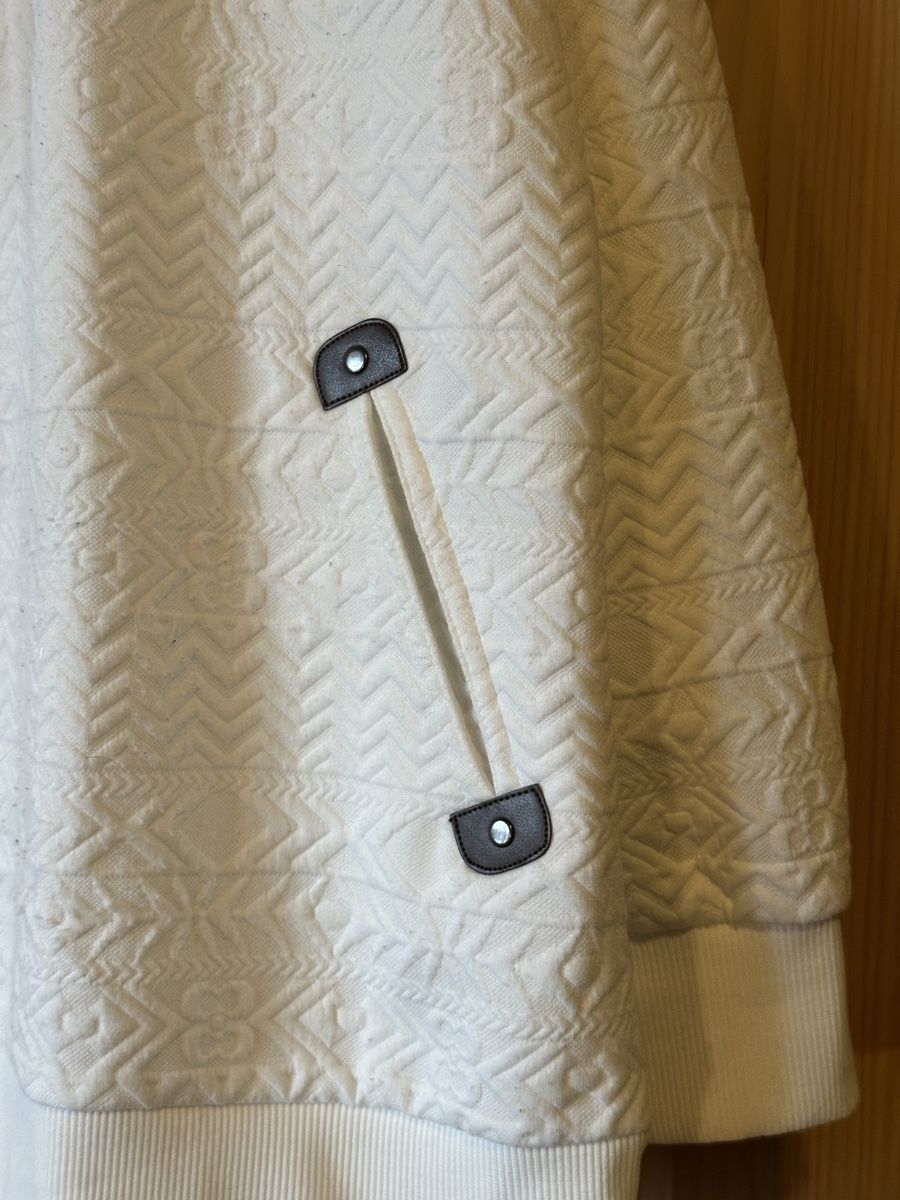 Maglioni & Felpe: Multiblu Kapuzenpullover, neuwertig, weiss, Grösse L – Usato da Hergiswil NW venduto da kaufe_at_kaufmann 6