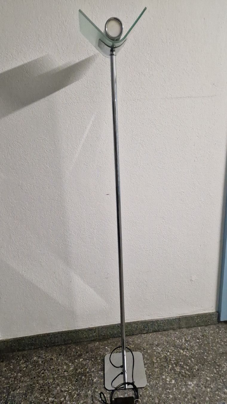 Lampade: Stehlampe mit Glasschirm – Usato da Zürich venduto da anna.caterina 1