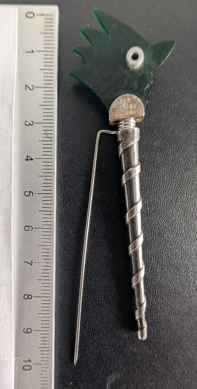 Spille & Fermagli: Brosche Silber mit grünem Kunststoffkopf – Usato da Münsingen venduto da Rehtre 2