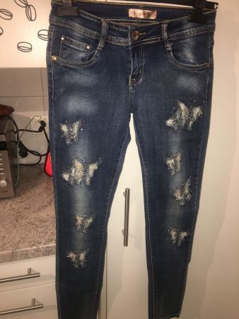 DAMEN JEANS MIT PAILLETTEN UND SPITZEN