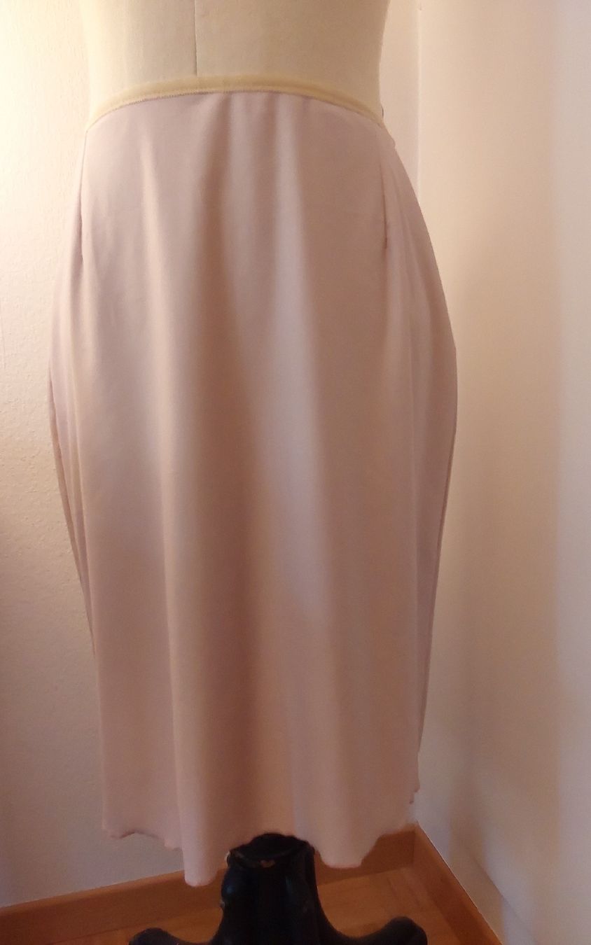 Gonne: Jupe mollomo 46 neu nude – Nuovo e nell'imballaggio originale da Köniz venduto da scopello12