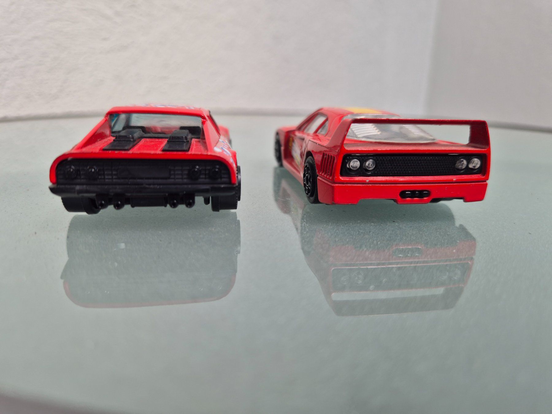 Ferrari Modellini d'auto: Ferrari Burago 1:43. 2x – Usato da Oberbuchsiten venduto da laffite54 3