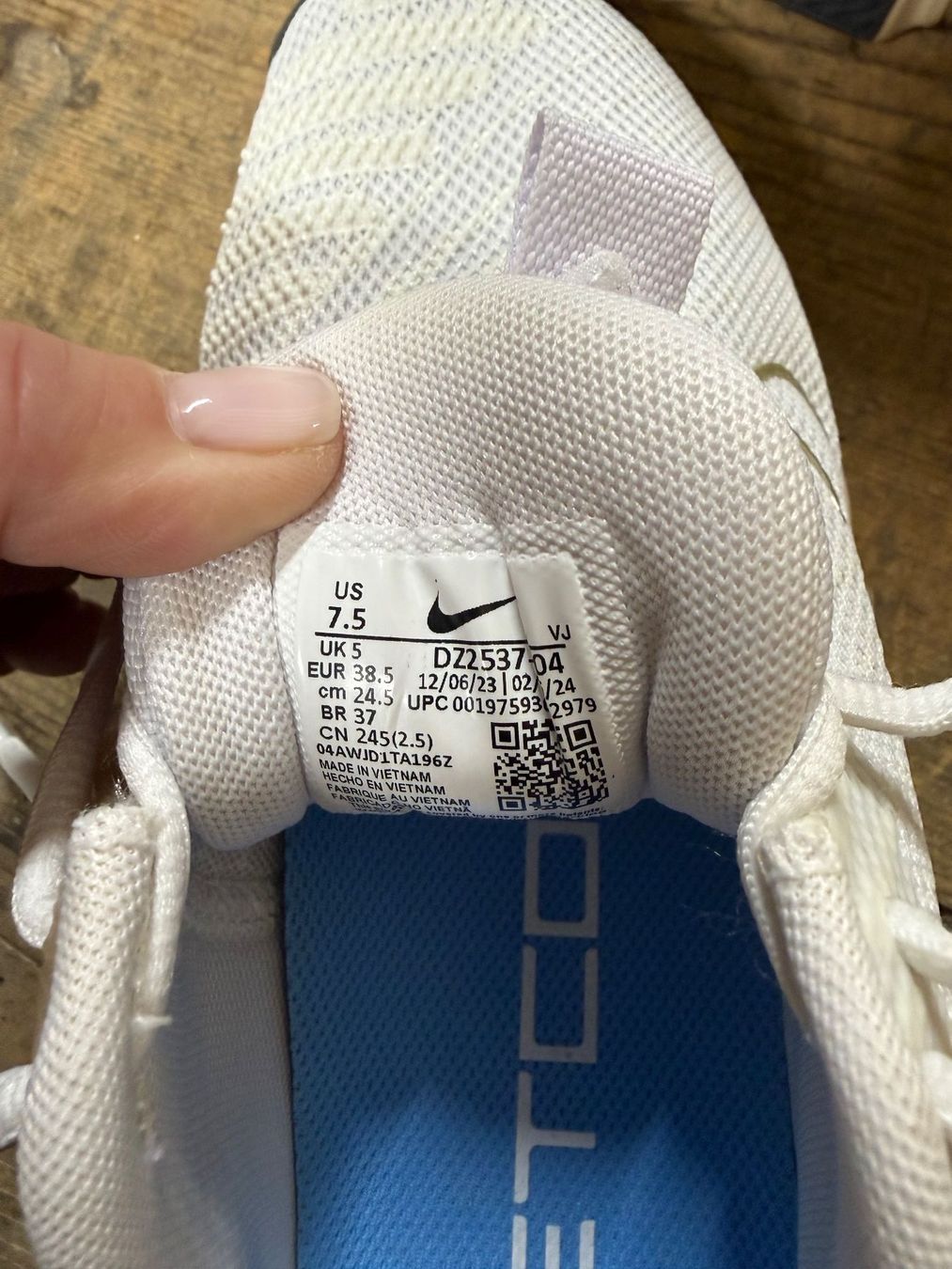 Nike Scarpe da donna: Nike Metcon 7 Trainingsschuhe, neu, Gr. 38.5 – Nuovo (secondo la descrizione) da Horgen venduto da tsp_qr5b 2