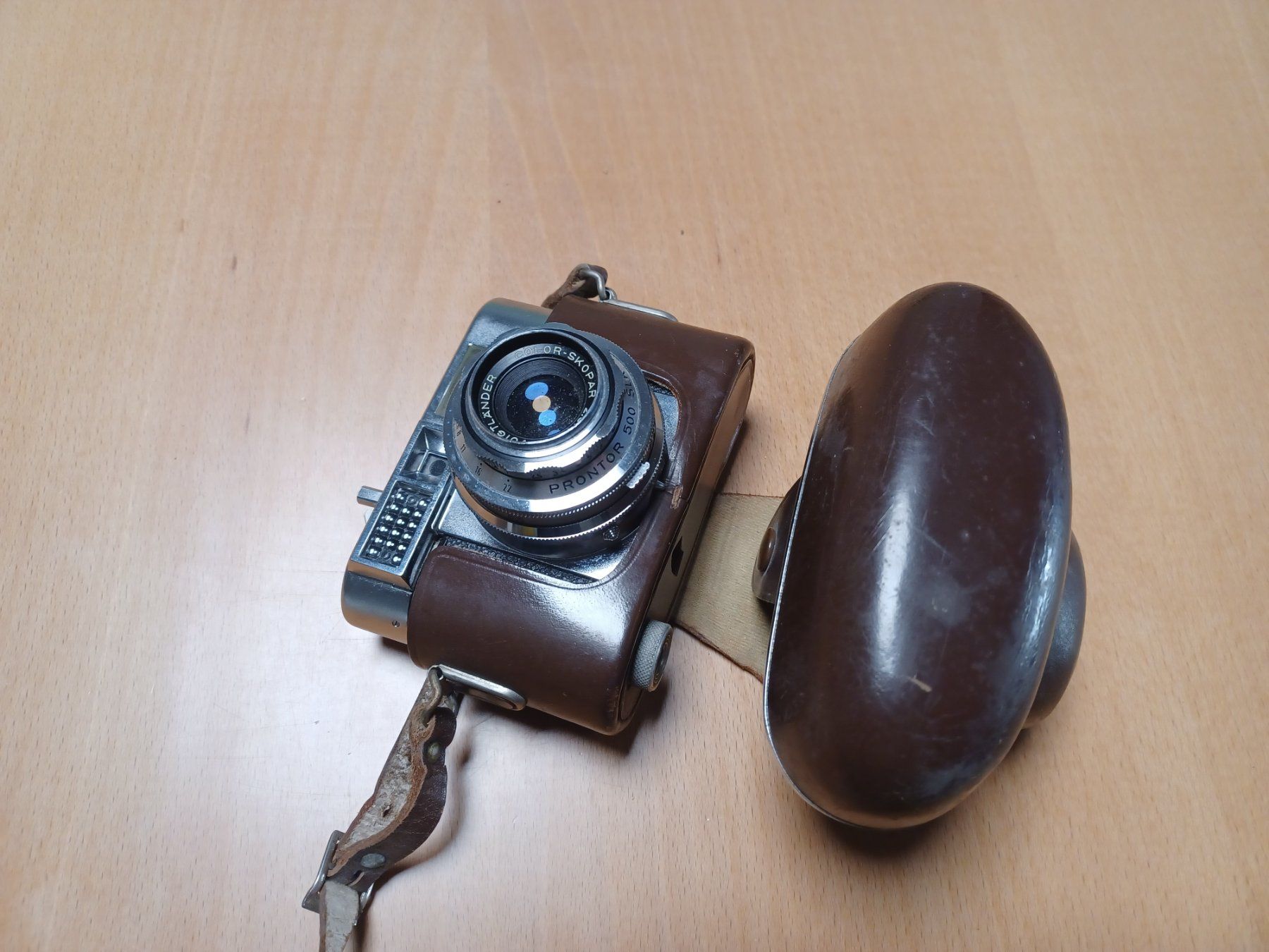 Voigtländer Fotocamera: Voigtländer Vitomatic II in Hardcase – Difettoso da Linthal venduto da Luther 4