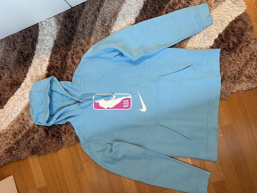 Maglioni & Felpe: Nike NBA Hoodie – Usato da Egnach venduto da hrid