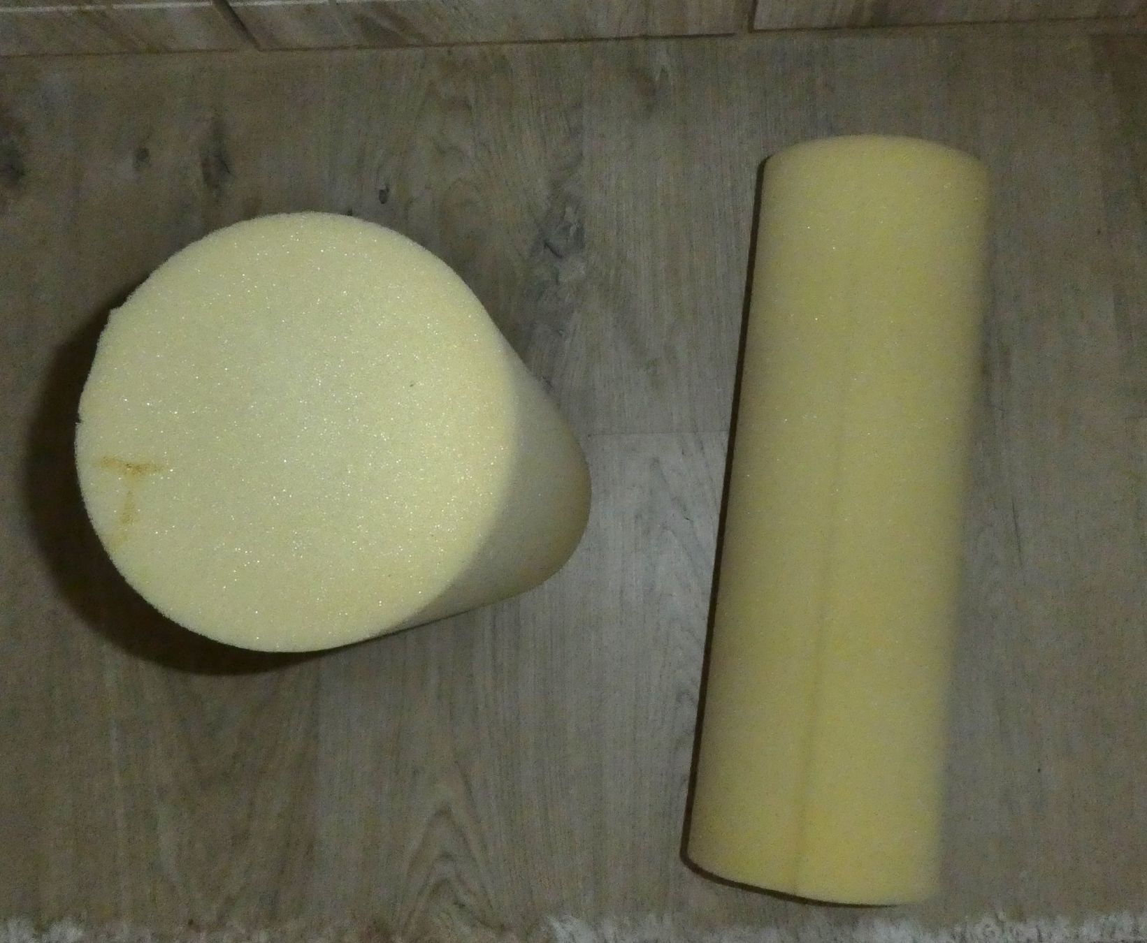 Tutte le decorazioni: Schaumstoff 2 Stuck wie abgebildet. – Usato da Siebnen venduto da GluckPilz5684 1