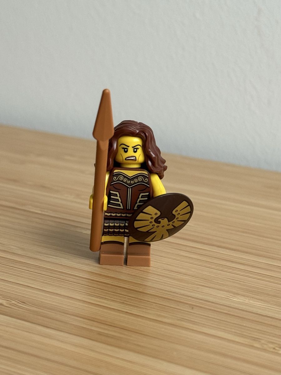 Lego Statuette: Lego Minifigur Kämpferin 2 – Nuovo (secondo la descrizione) da Neuhausen am Rheinfall venduto da Laghi 1