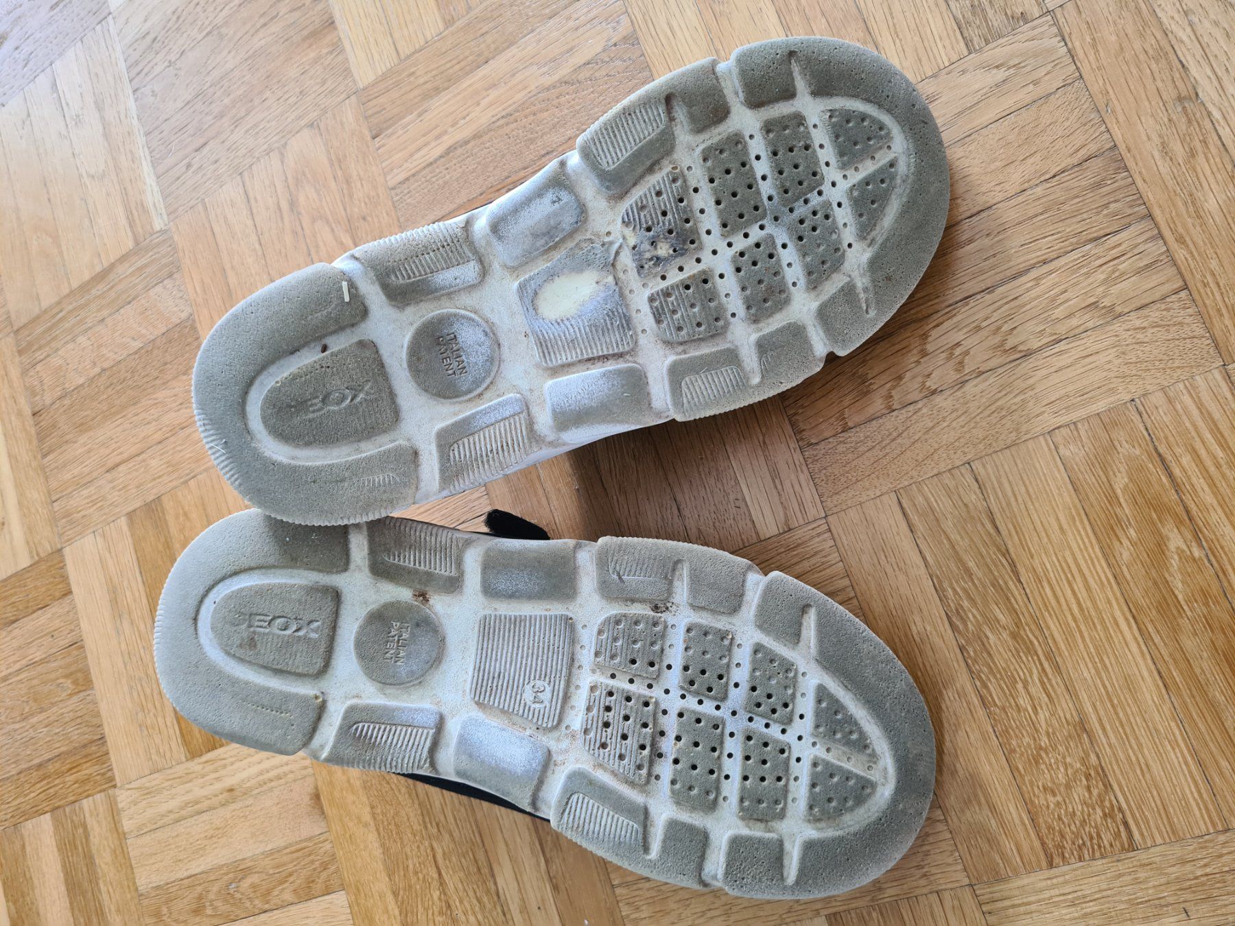 Geox Scarpe per ragazze: Geox Schuhe Gr. 34 – Usato da Rudolfstetten venduto da anjam81 1