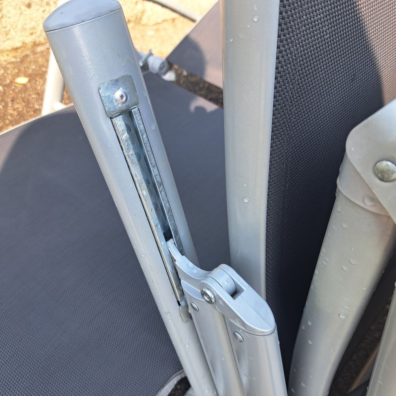 Chaises longues: gebrauchte liegestuehle – D'occasion à Benzenschwil par 007tinu 6
