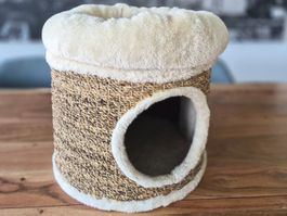 Kleines Rattan-Katzenhaus / Kratzhöhle