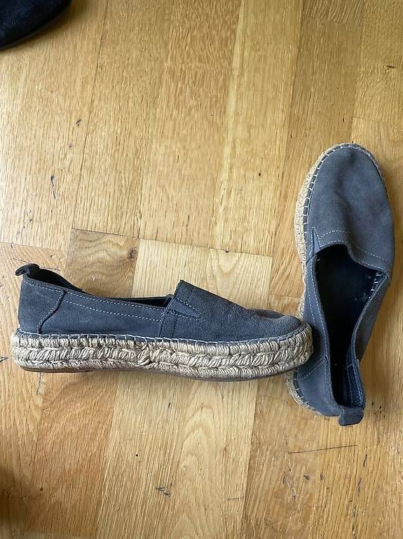 Scarpe da donna: Royal RepubliQ Espadrillos Grösse 39 – Usato da Zürich venduto da nanniba 1
