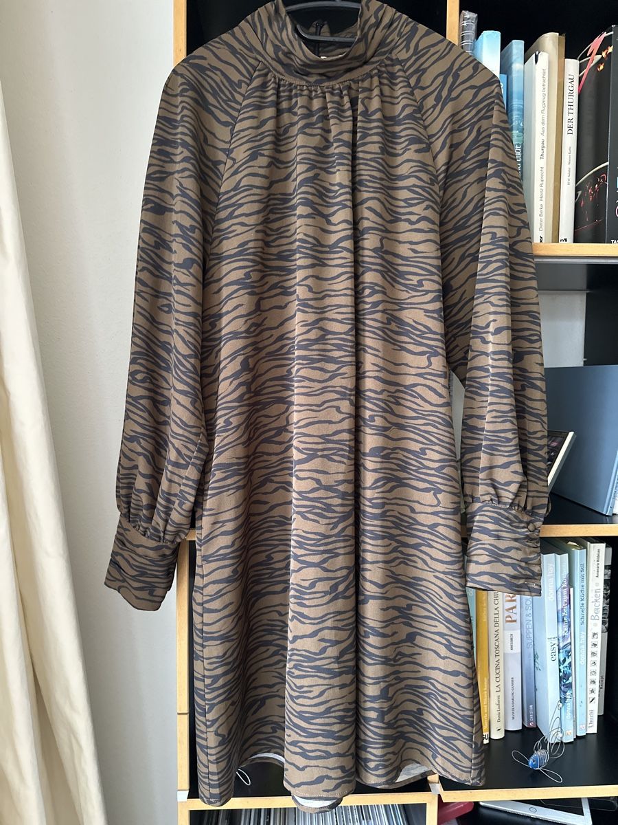 Gestuz Vestiti: Gestuz Kleid – Usato da illnau venduto da sapperlotti 1