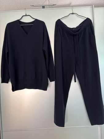 C&A Kaschmir Set, Grösse L, dunkelblau, neuwertig!