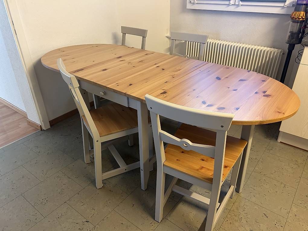 Tavoli: Klapptisch in Landhausoptik – Usato da Utzenstorf venduto da Christa.3427