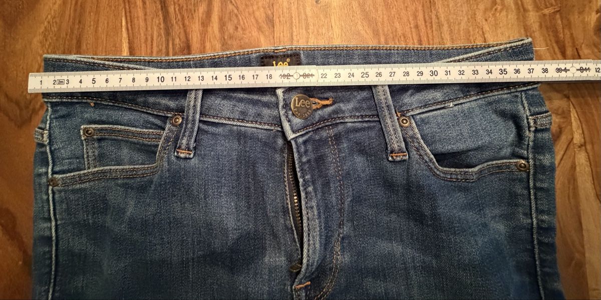 Lee Jeans: 3x Jeans LEE 30/31 skinny – Nuovo (secondo la descrizione) da meisterschwanden venduto da Focusli