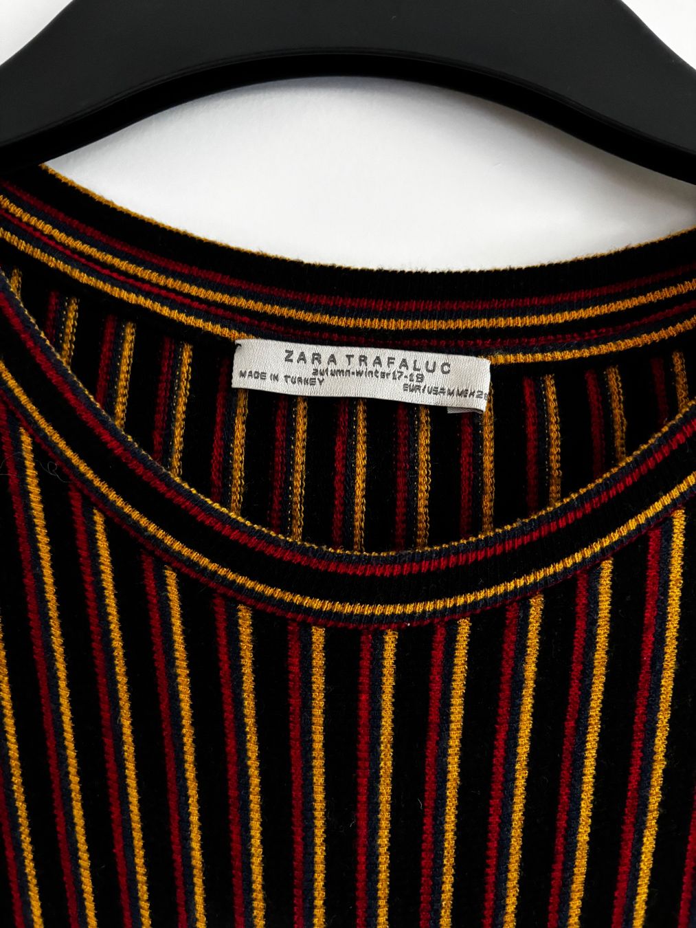 Zara Vestiti: Cooles Kleid im Grösse M – Usato da Oberengstringen venduto da mad_yc6r 1