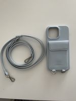 Coque collier Urbany's iPhone 15 Plus bleu neuf