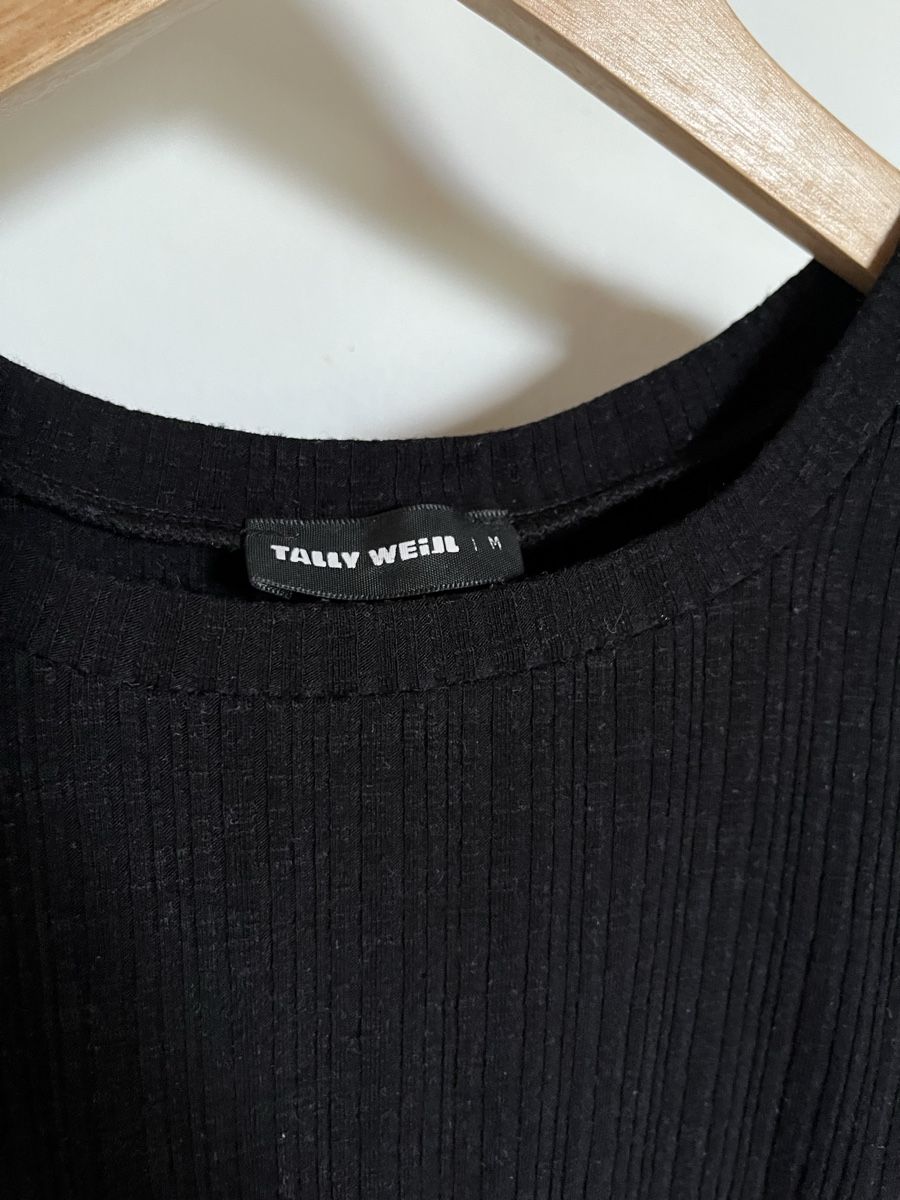 Tally Weijl T-shirt: T-Shirt Schwarz – Usato da Frauenfeld venduto da secondhand2hand 1
