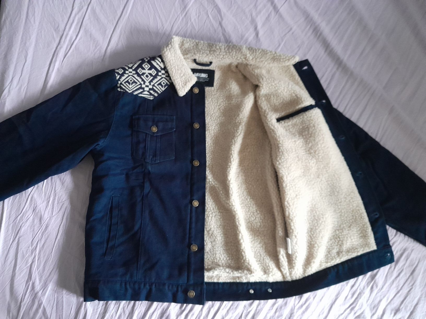 Jacken: veste sherpa wrung XL – Gebraucht aus Genève von ang_fd8z 2
