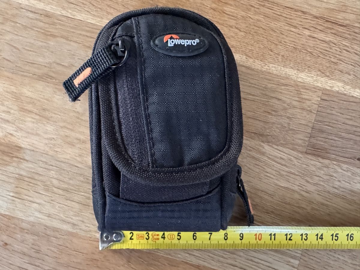 Lowepro Borse: Lowepro Kameratasche klein – Usato da Rüschlikon venduto da Euskadi01 4