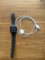 Apple Watch Series 8 45mm schwarz mit Ladekabel gebraucht