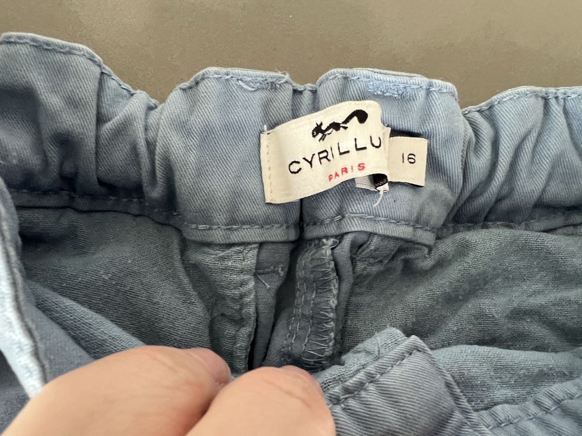 Cyrillus Hosen: Cyrillus - short - 16 ans  – Gebraucht aus Ste-Croix von Caramel31 1