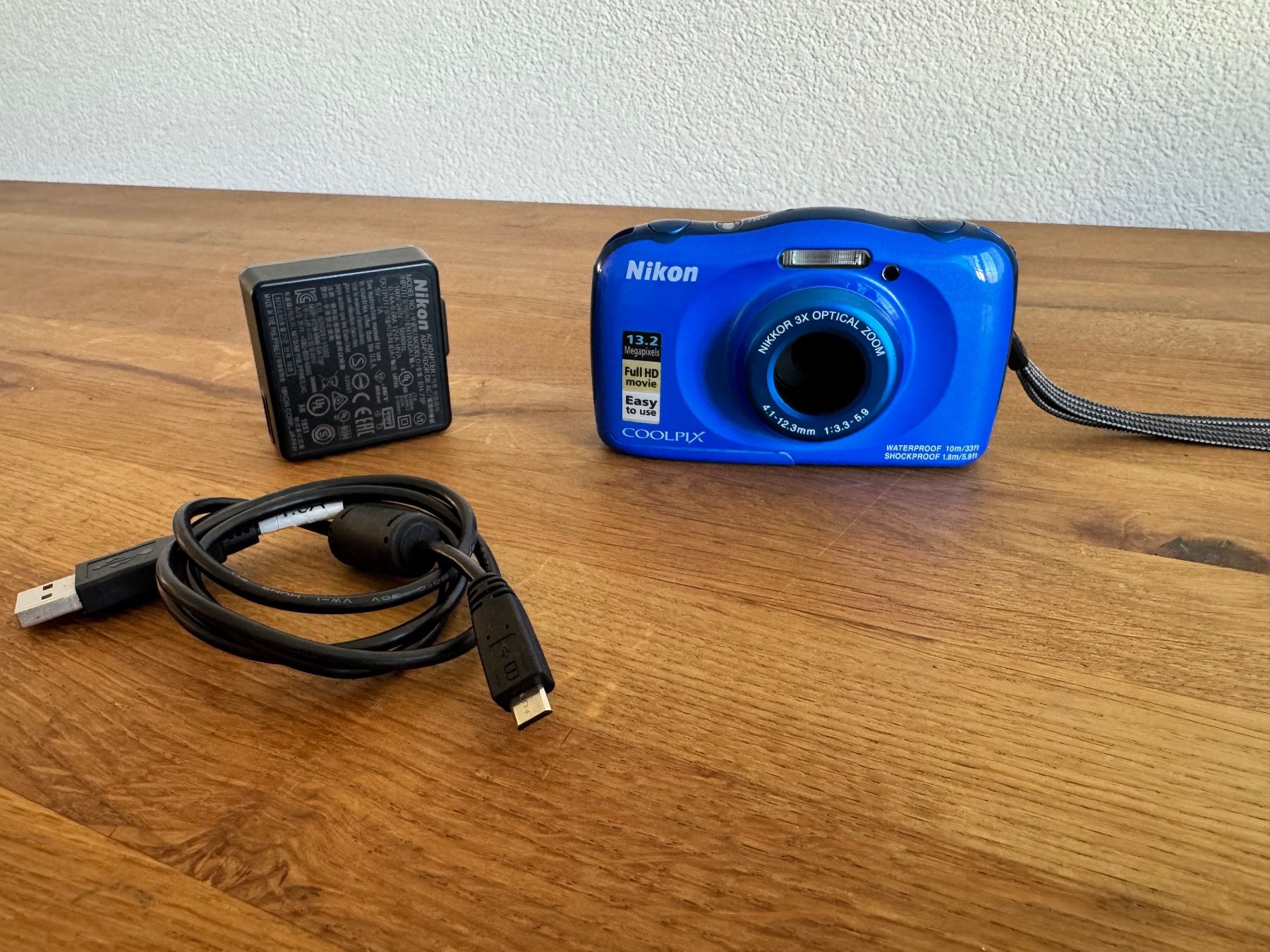 Nikon Fotocamera: Nikon Coolpix W100 Wasserdichte – Nuovo (secondo la descrizione) da Frauenfeld venduto da difi67